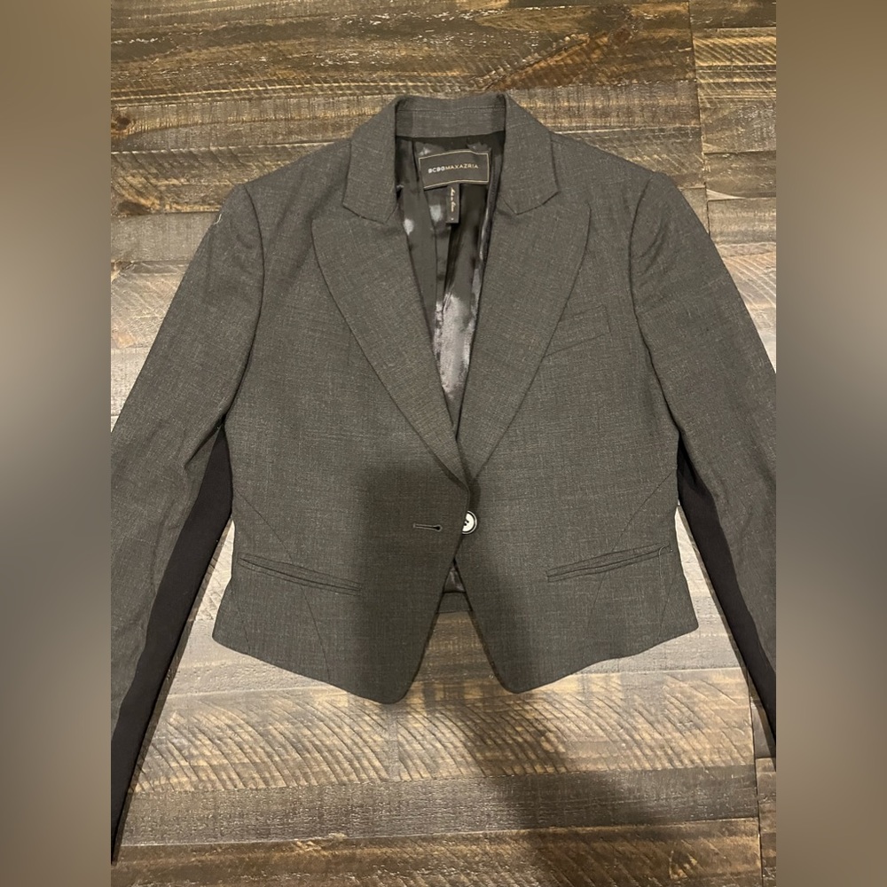 BCBG Maxazria Cropped Blazer